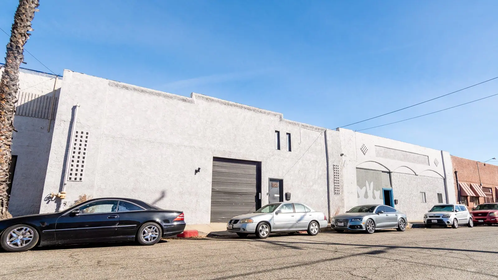 1725 Standard Ave, Glendale — Multi-Tenant Industrial Compound