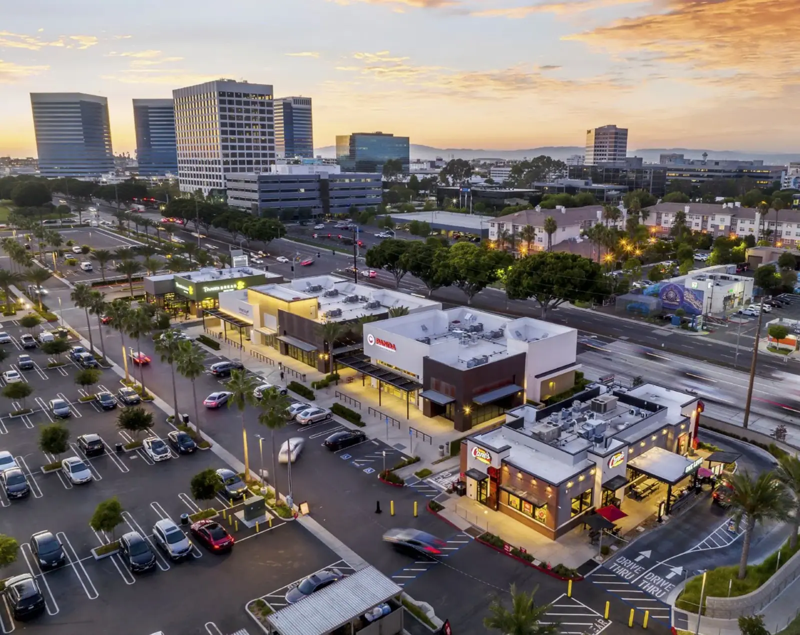 2140 E El Segundo Blvd, El Segundo — New Construction, Trophy Retail Center with Credit-Tenancy QSR and Restaurants